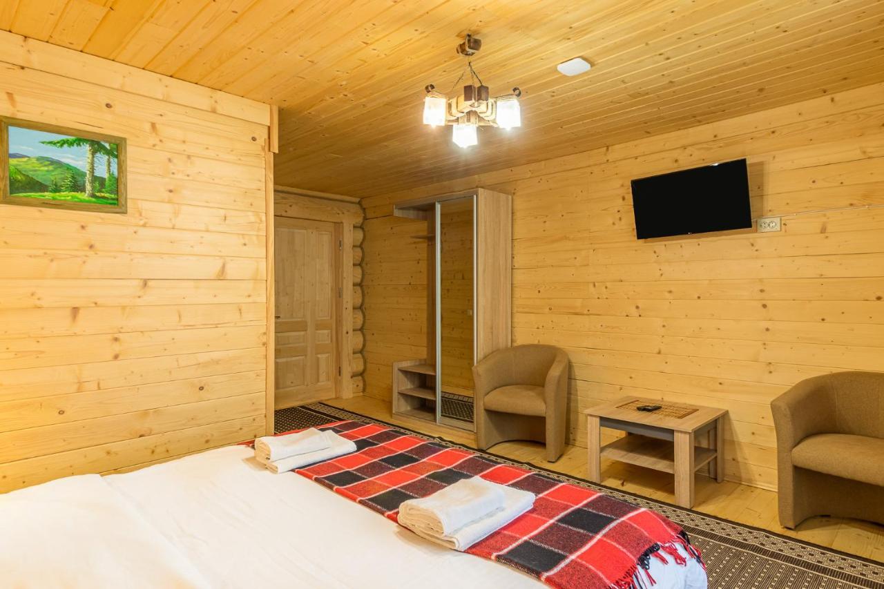 Konopka Forest Home Bukovel Eksteriør billede